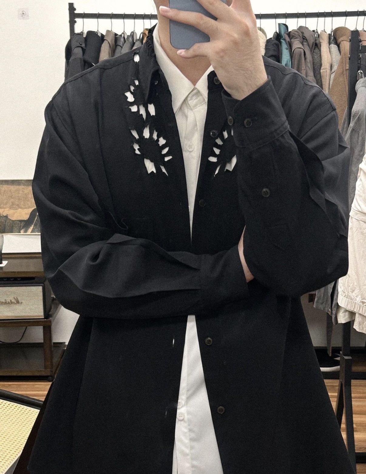 Yohji Yamamoto Yohji Yamamoto 96ss Flower & Boy Cutout Shirt Size US M / EU 48-50 / 2 - 5 Thumbnail