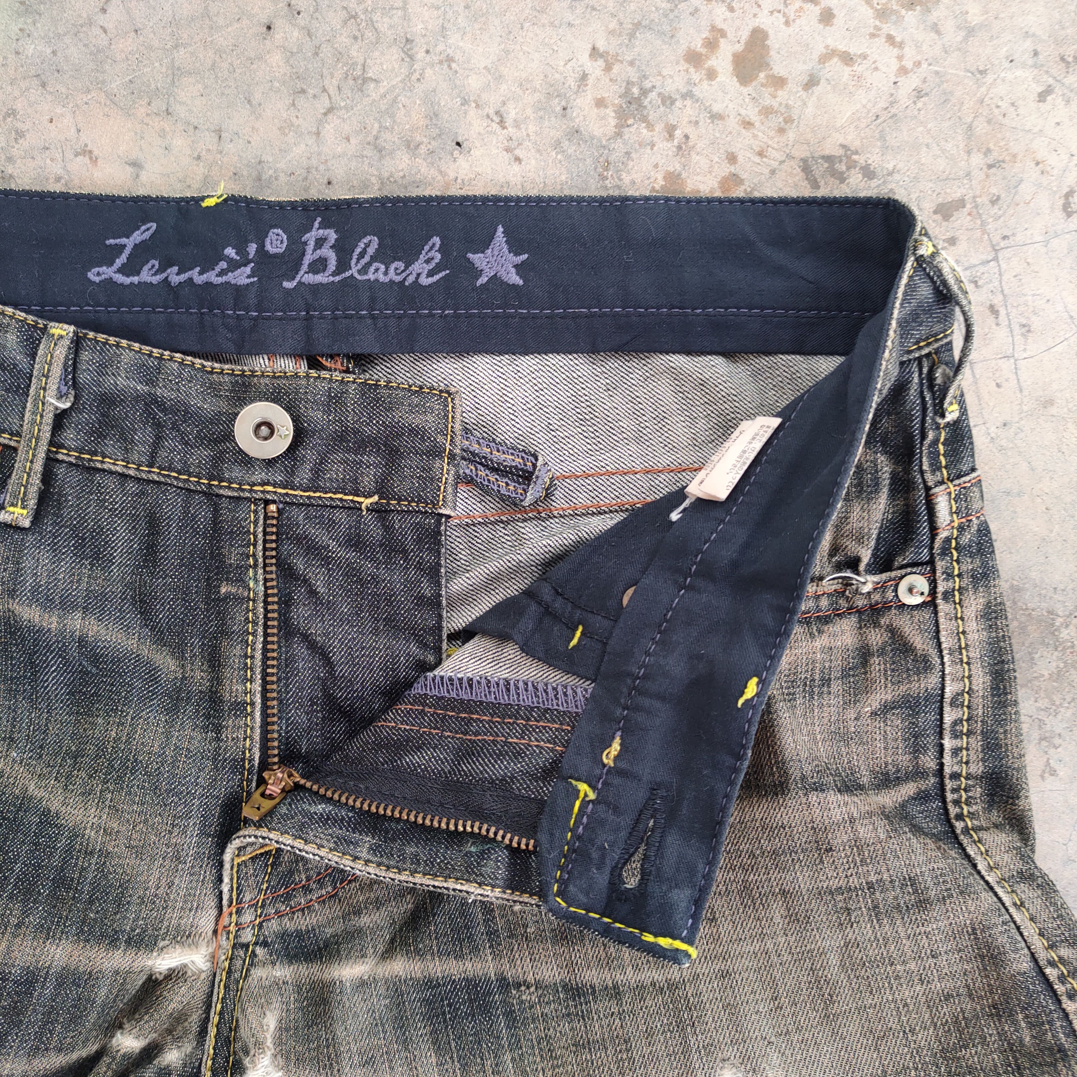 Levi's Vintage Clothing VINTAGE LEVI'S BLACK RUSTY RIPPED DENIM JEANS PANTS Size US 32 / EU 48 - 7 Thumbnail