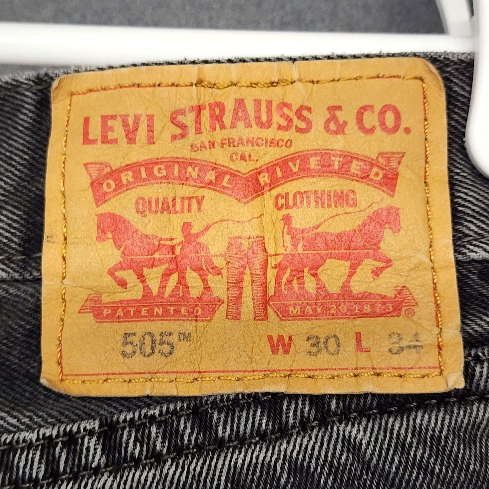 Levi's Levis 505 Men Jeans Black Regular Fit Straight Leg DISTRESSED 28x31 Size US 28 / EU 44 - 3 Thumbnail
