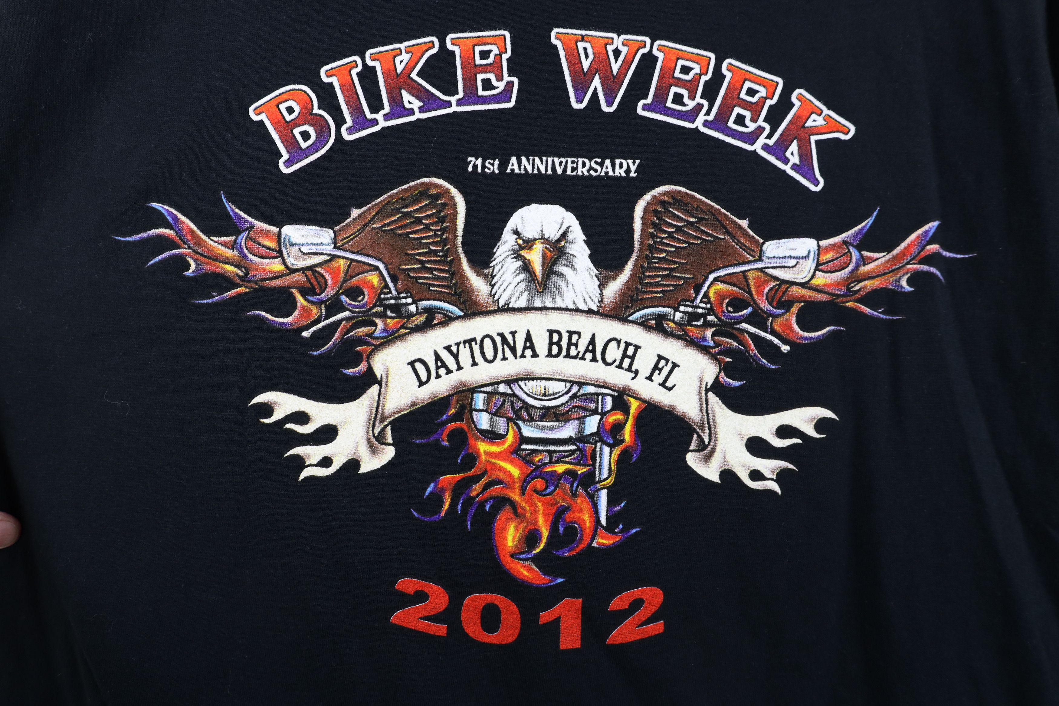 Vintage Vintage Y2K 2012 Daytona Bike Week Eagle Fire Flames T-Shirt Size US L / EU 52-54 / 3 - 4 Thumbnail