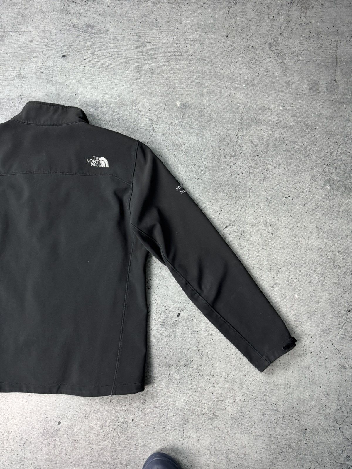 The North Face Vintage The North Face Soft Shell Fleece Jacket Black Size US M / EU 48-50 / 2 - 11 Thumbnail
