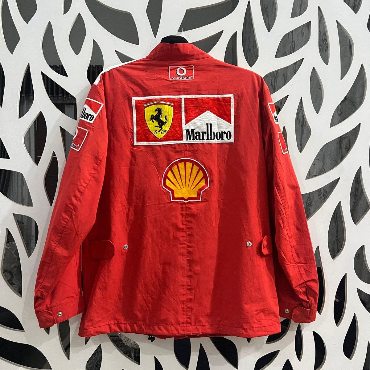 Fila Vintage Teamwear Scuderia Ferrari Formula One F1 Team 2002 Size US S / EU 44-46 / 1 - 7 Thumbnail