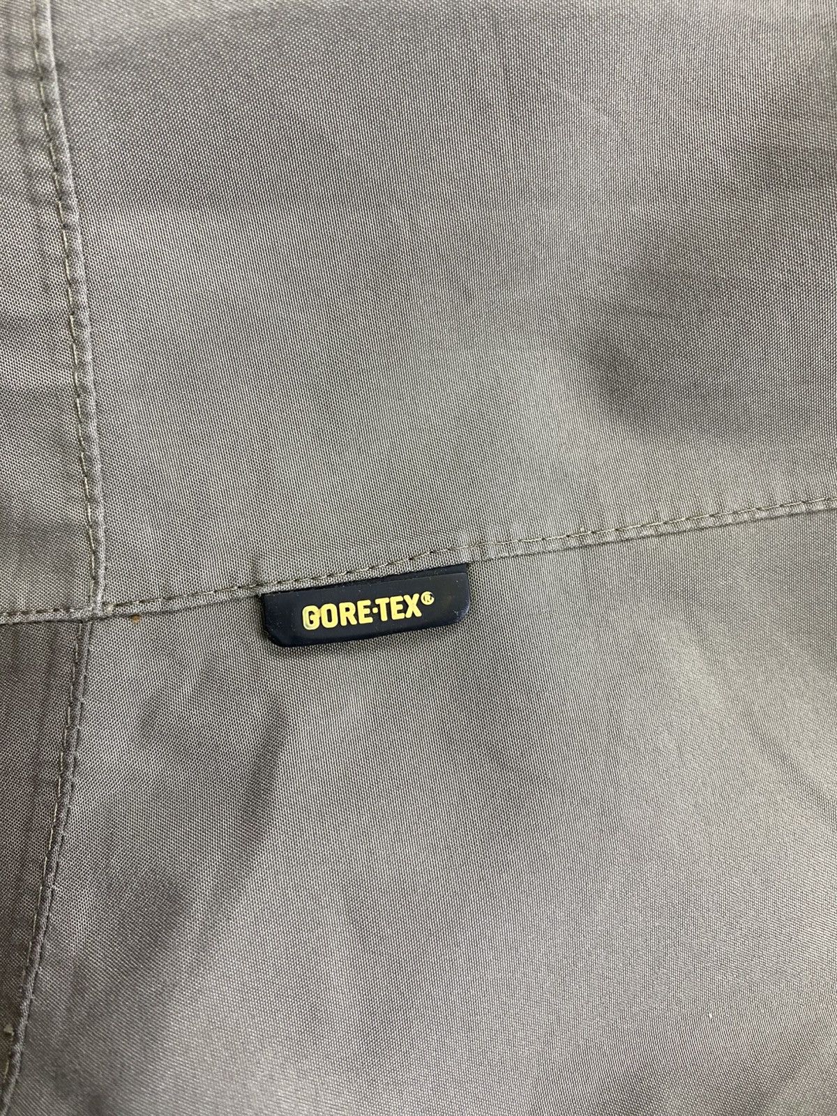 Goretex × Japanese Brand × Vintage Vtg Lafuma Goretex Colour Block Waterproof Zipper Jacket Size US L / EU 52-54 / 3 - 11 Thumbnail