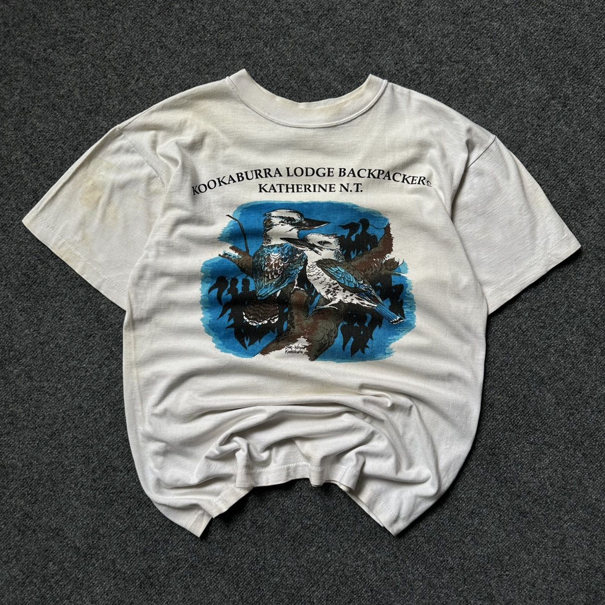 Y/Project VTG Adult T-shirts Man’s Kookaburra Lodge Backpackers 90s Size US XL / EU 56 / 4 - 4 Thumbnail