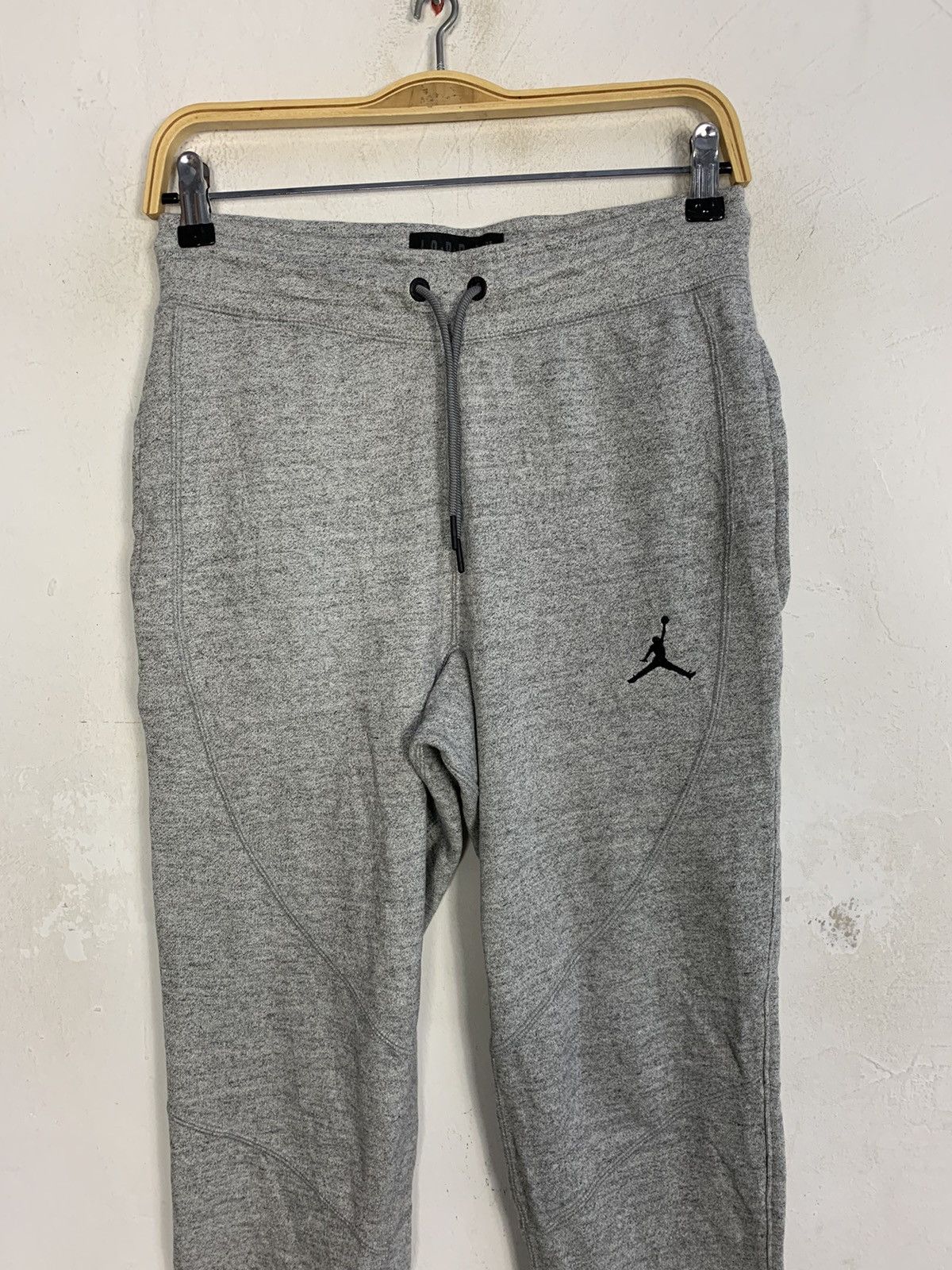 Jordan Brand Hype Air Jordan Sweat Jogger Pant Stretchable Waist Unisex Size 28" / US 6 / IT 42 - 3 Thumbnail