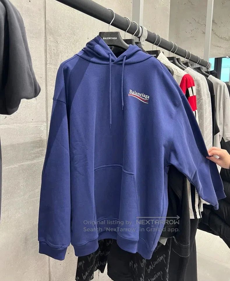 Balenciaga Balenciaga Wave Print Sweatshirt. Size US M / EU 48-50 / 2 - 1 Thumbnail