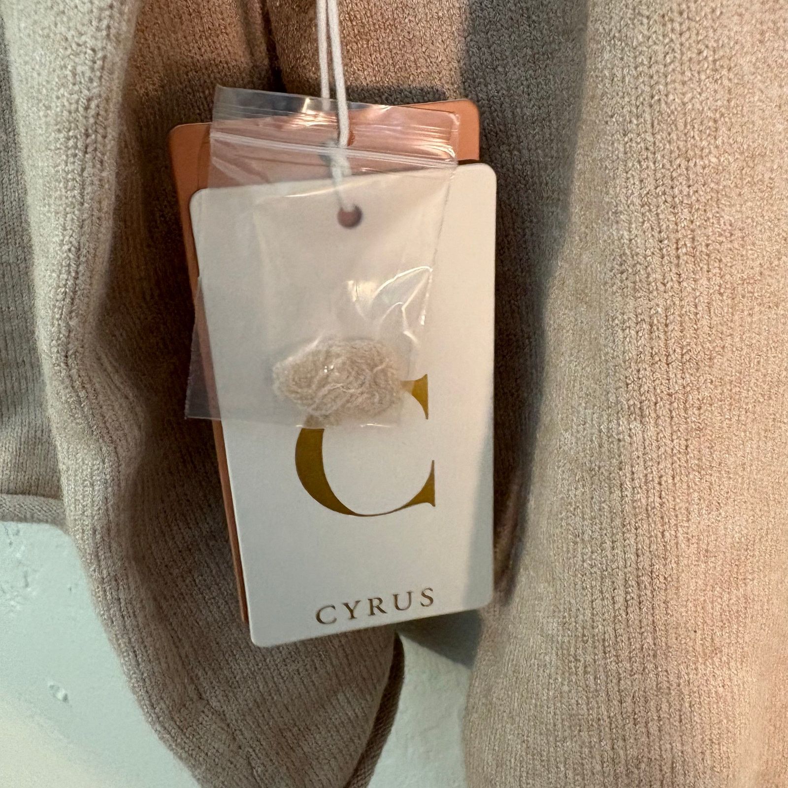 Other NWT Cyrus NYC Turtleneck Sweater in Beige Tan Women’s Size L Size L / US 10 / IT 46 - 3 Thumbnail