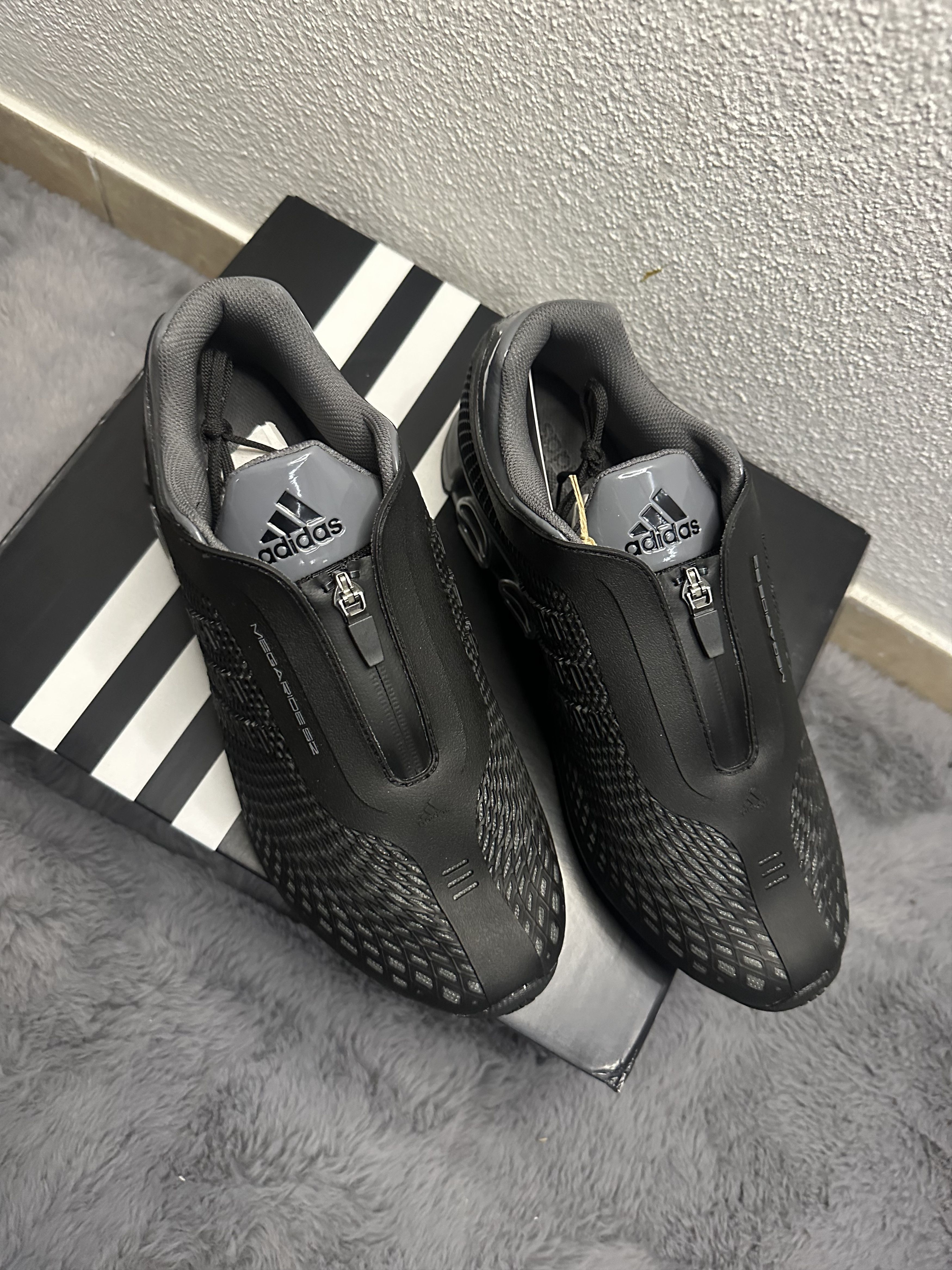 Adidas Adidas MEGARIDE S2 Size US 10 / EU 43 - 4 Thumbnail