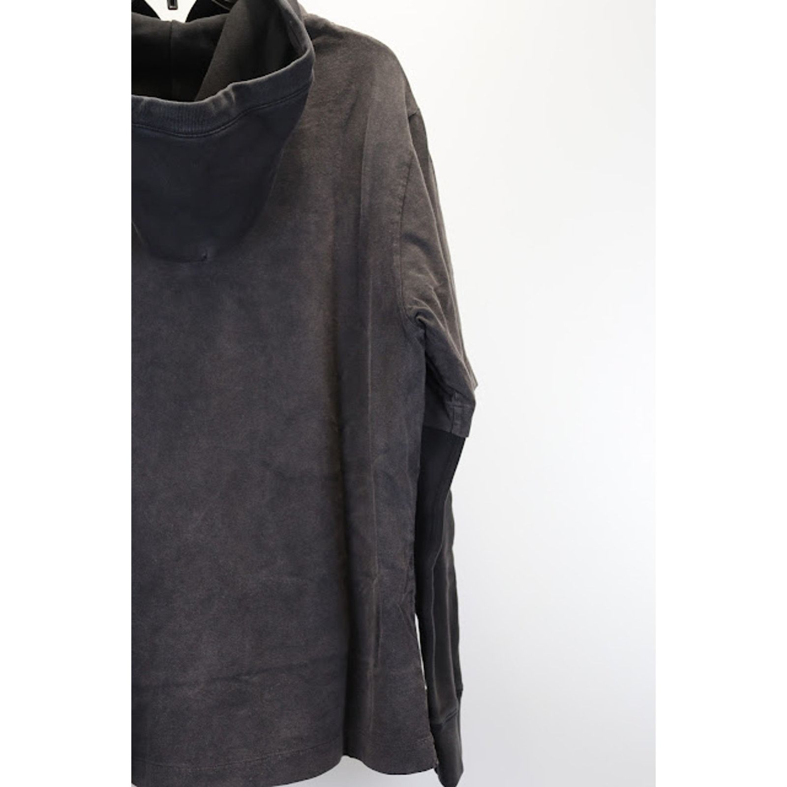 Off-White o1rshd1 GM Vintage Double Long Sleeve Hoodie in Black/Grey Size US S / EU 44-46 / 1 - 9 Thumbnail