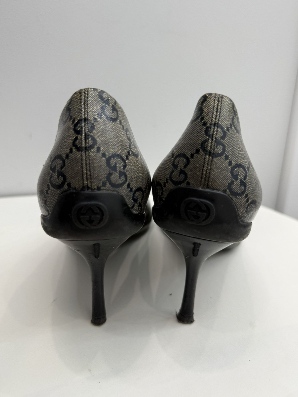 Gucci Gucci Monogram Gray Heels Size US 7.5 / IT 37.5 - 12 Thumbnail