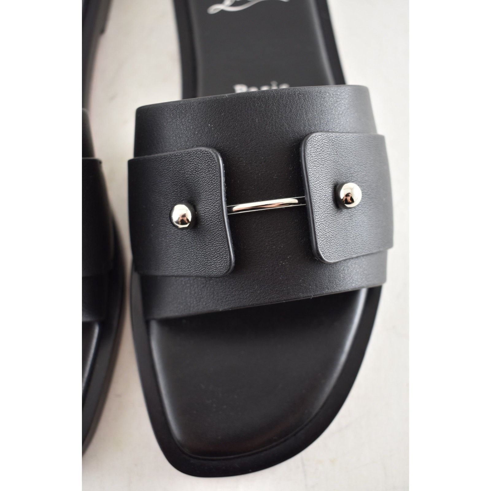 Christian Louboutin Christian Louboutin Chambelimule Flat Black Slide Sandal 35 Size US 4 / IT 34 - 10 Thumbnail