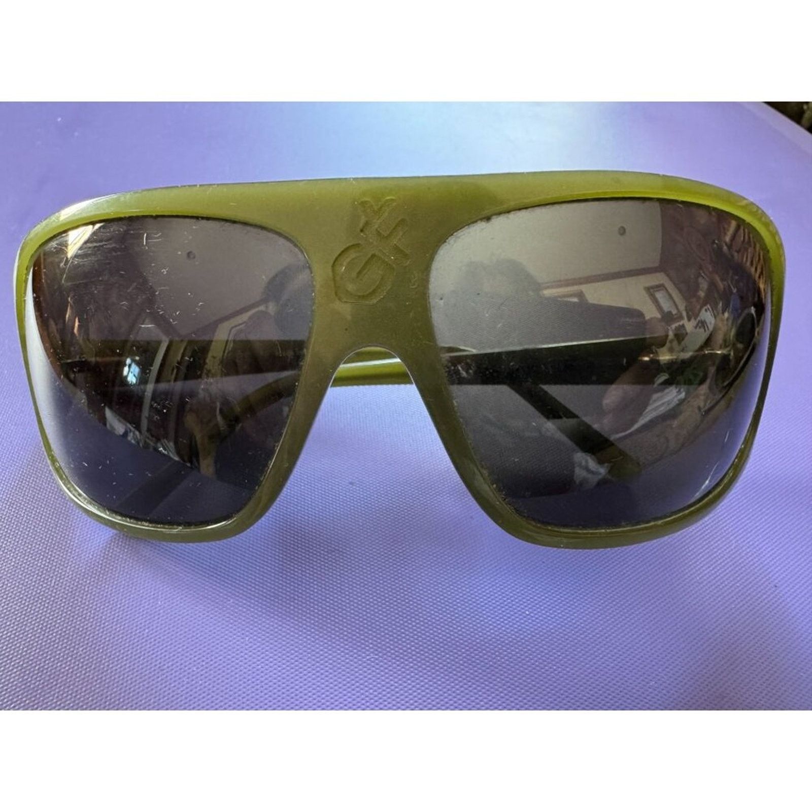 GF Ferre Italy RARE Vintage GF Ferre Sunglass Green FF59103 64 14 120 Size ONE SIZE - 1 Thumbnail