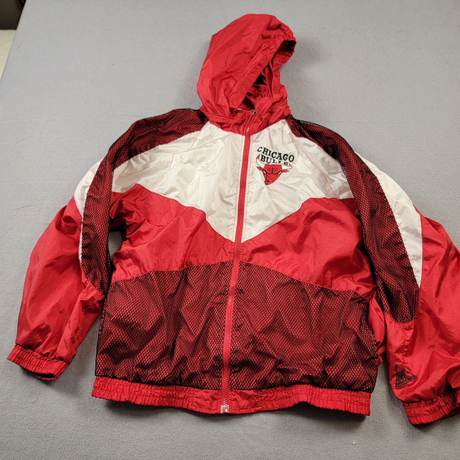 NBA NBA Chicago Bulls Jump Ball Club Might Mac Sports Youth(560) Size US M / EU 48-50 / 2 - 1 Thumbnail