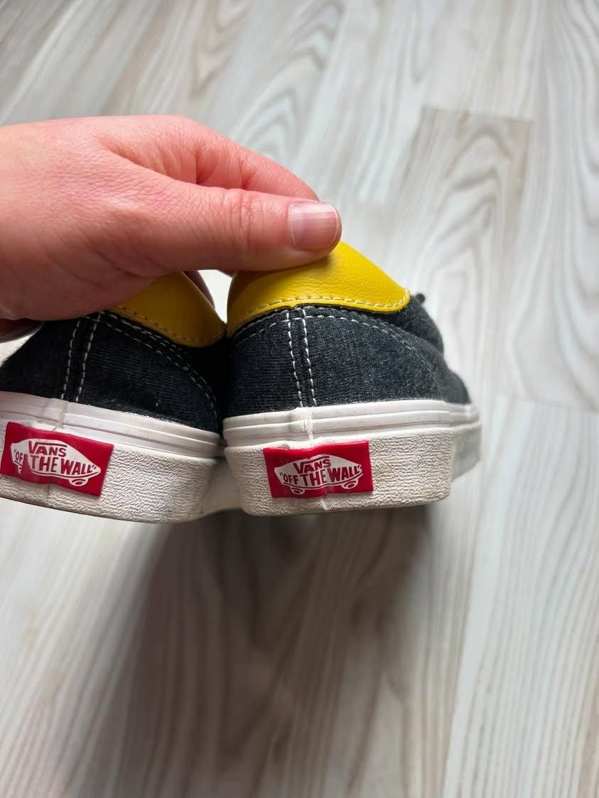 Vans Vans sneakers 💥🔥 Size US 6 / EU 39 - 8 Thumbnail