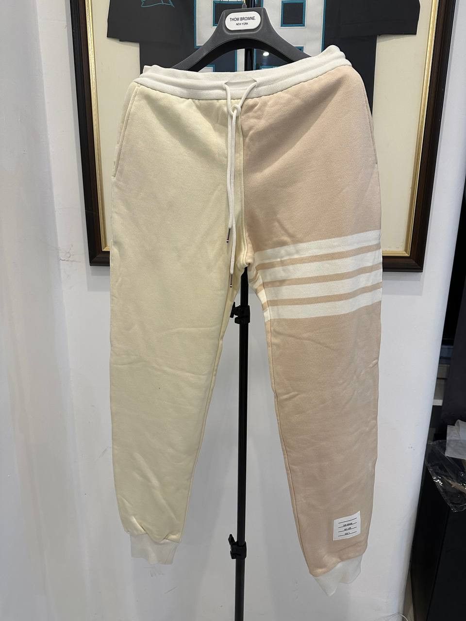 Thom Browne Thom Browne Sweatpants with 4 bar Size US 28 / EU 44 - 1 Thumbnail