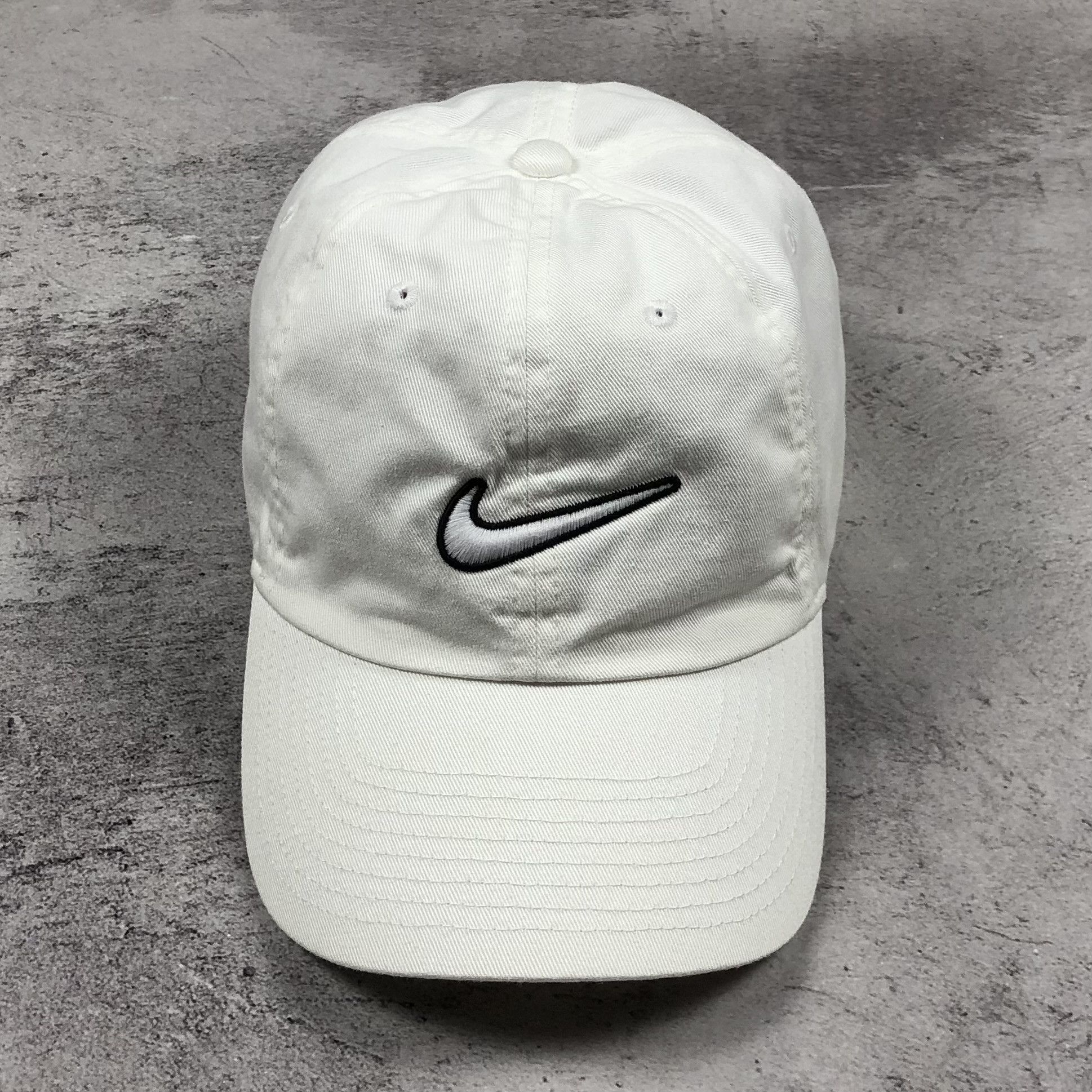 Nike Y2K Nike Swoosh Logo White Cap Size ONE SIZE - 2 Thumbnail