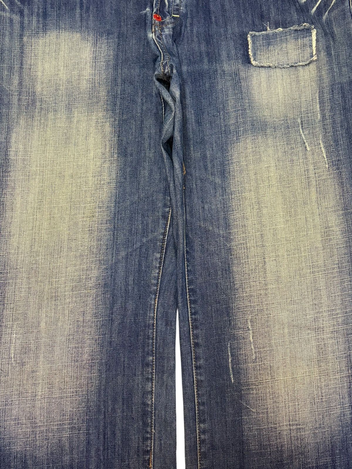 Dsquared2 Vintage Dsquared Patched Faded Wash Distress Baggy Jeans Size US 35 - 3 Thumbnail