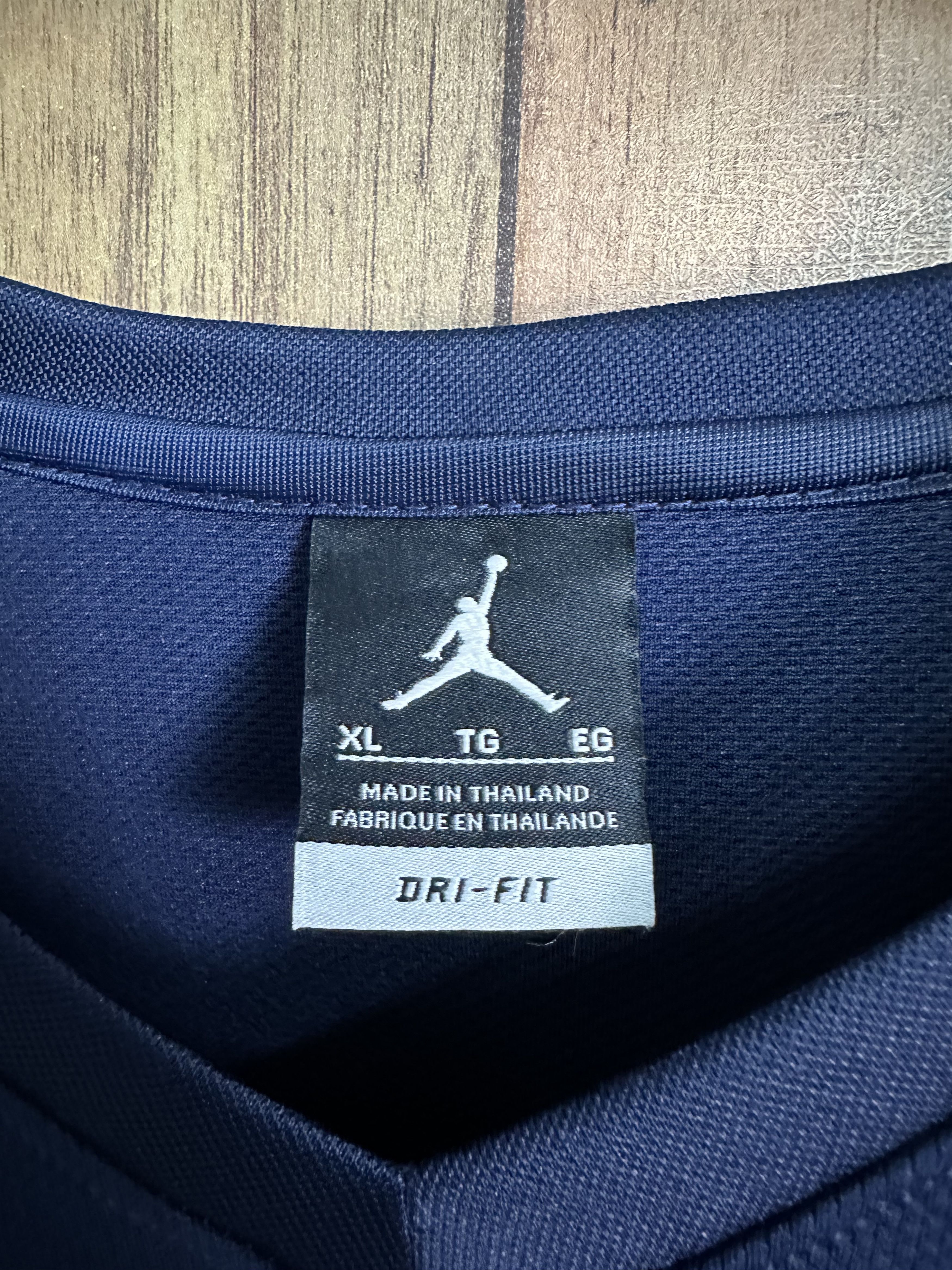 Jordan Brand Nike Air Jordan Sleeveless NBA Jersey A335 Size US XL / EU 56 / 4 - 7 Thumbnail