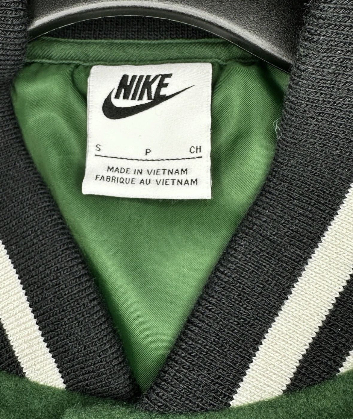 Nike Nike Sportwear Authentics Varsity Jacket in Gorge Green Size US M / EU 48-50 / 2 - 3 Thumbnail