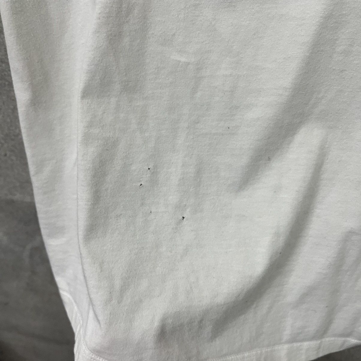 Moncler Moncler T Shirt Big Logo White Size US L / EU 52-54 / 3 - 6 Thumbnail