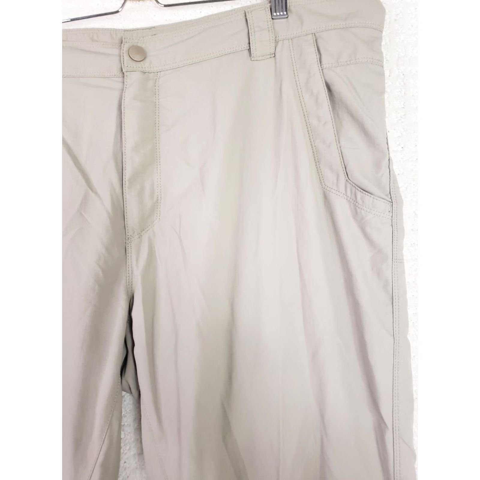 Royal Robbins Royal Robbins Pants Mens Size 42 x 30 Beige Solid Performance Tech Chino Size US 42 / EU 58 - 5 Thumbnail