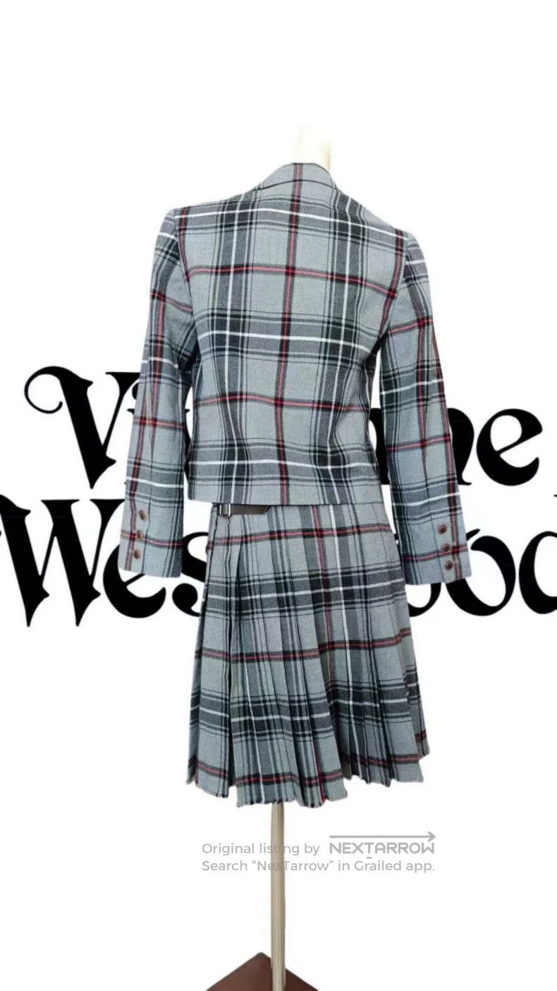 Vivienne Westwood Vivienne Westwood A pleated skirt and suit Size M / US 6-8 / IT 42-44 - 3 Thumbnail