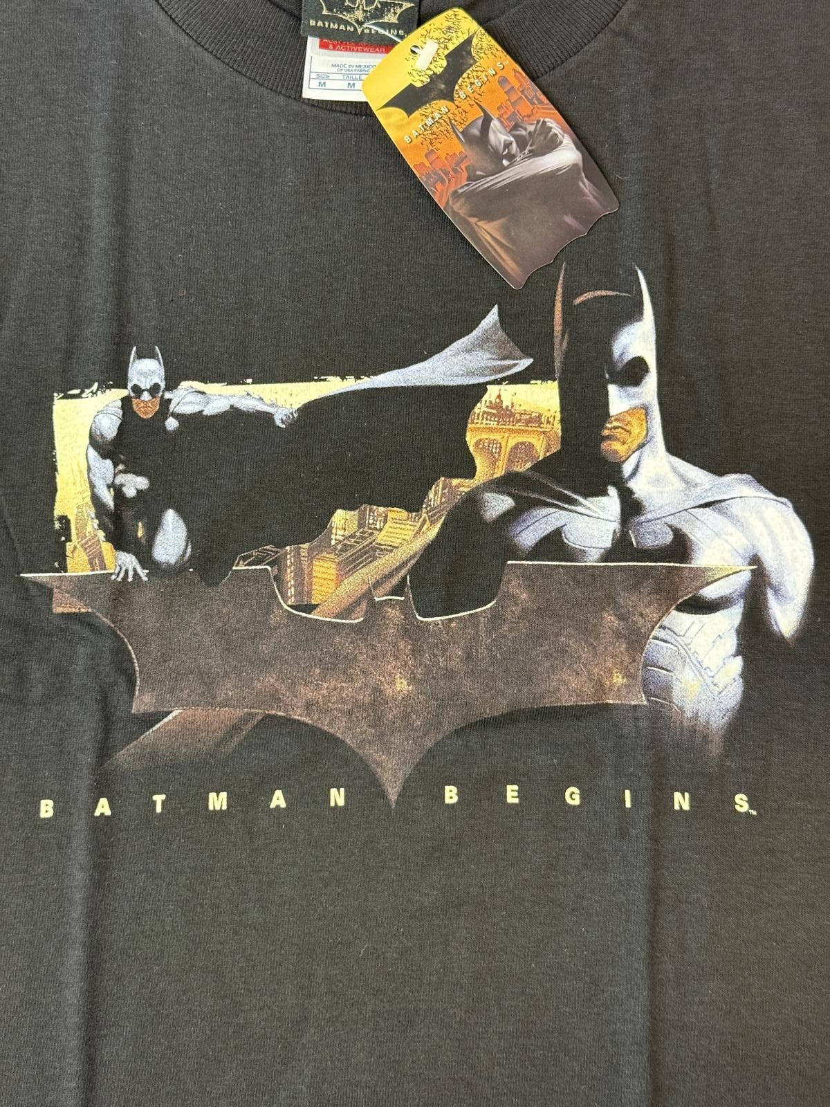 Designer Batman Begins Movie Promo- Comic Art 2005 Tee - M Size US M / EU 48-50 / 2 - 3 Thumbnail