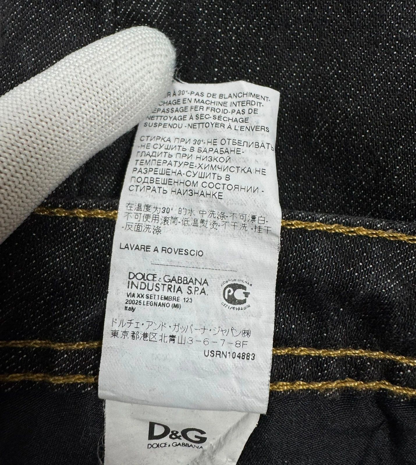 Dolce & Gabbana Dolce & Gabbana Vintage Jeans Ankle Zip Crop size 30 Size 30" / US 8 / IT 44 - 20 Thumbnail