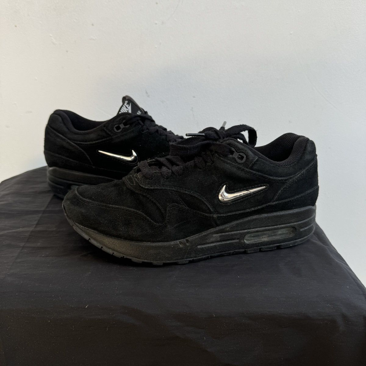 Nike Nike WMNS Air Max 1 Premium Sc "Black" Size US 7.5 / IT 37.5 - 3 Thumbnail