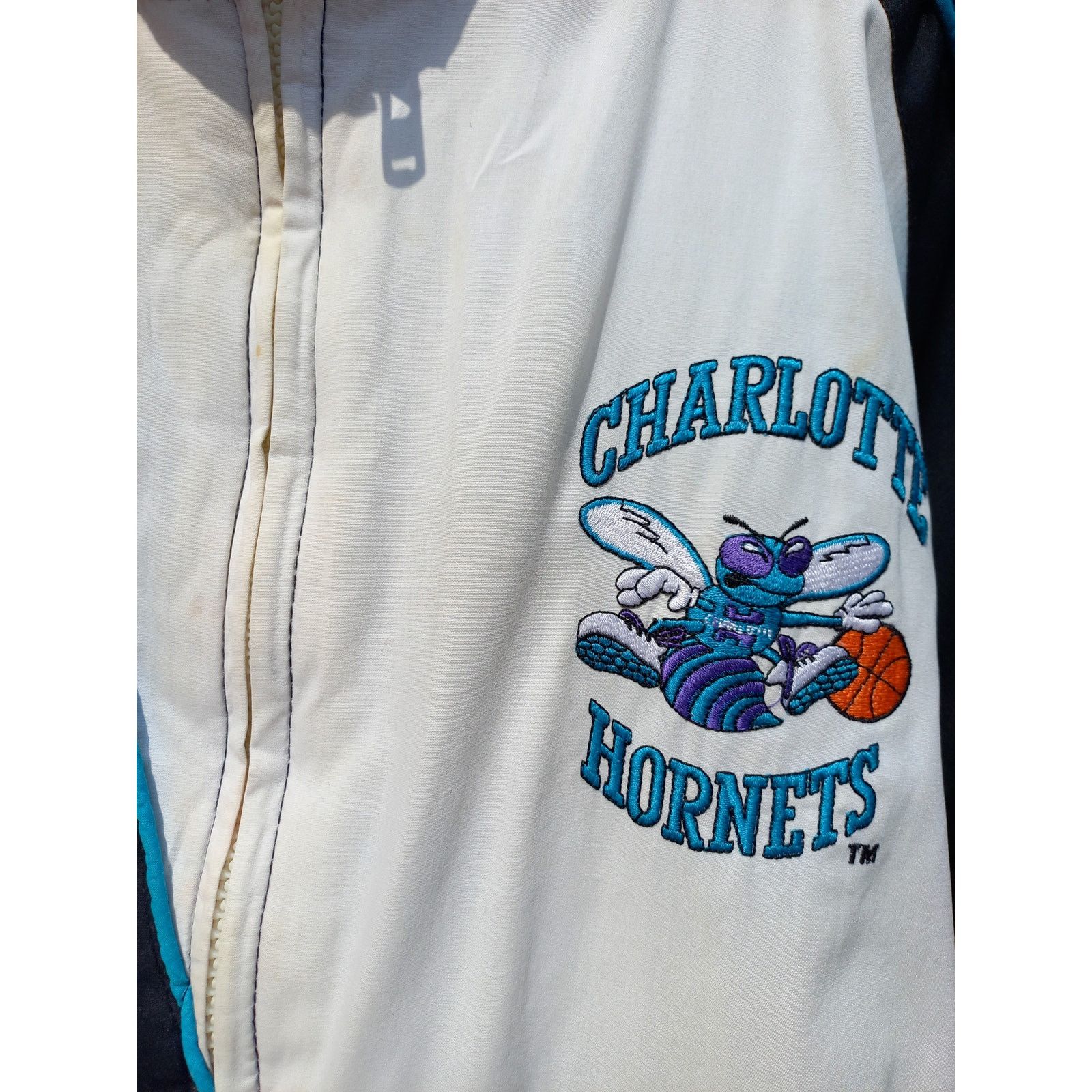 NBA × Starter Charlotte Hornets 90s PP Color Block puffer L teal NBA vtg Size US L / EU 52-54 / 3 - 4 Thumbnail