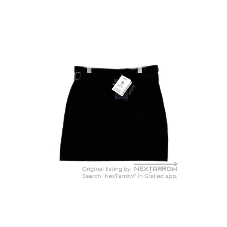Prada Prada SizeS Black metallic button skirt Size 42" / US 20 - 1 Thumbnail