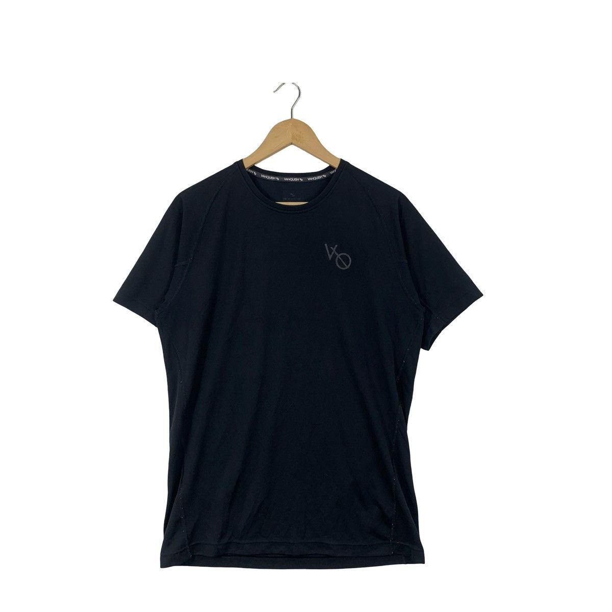 Vanquish VANQUISH Fitness Small Logo Tee Shirt Top Jersey Activewear Size US S / EU 44-46 / 1 - 3 Thumbnail