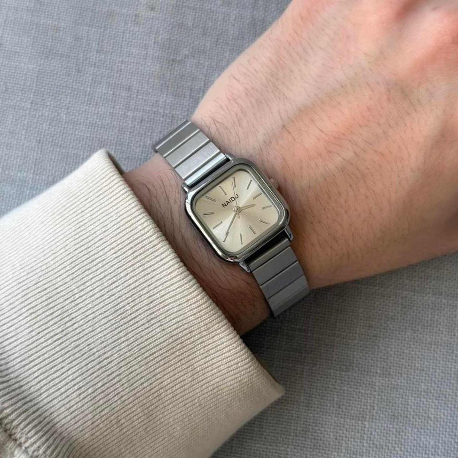 Other Copied - Elegant silver vintage style watch MENS2 Size ONE SIZE - 2 Thumbnail