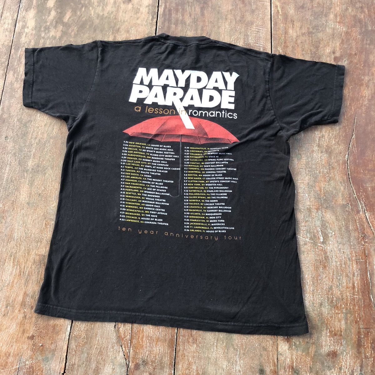 Band Tees Vintage Mayday Parade Alternative Rock Band Rare Shirt Size US L / EU 52-54 / 3 - 3 Thumbnail