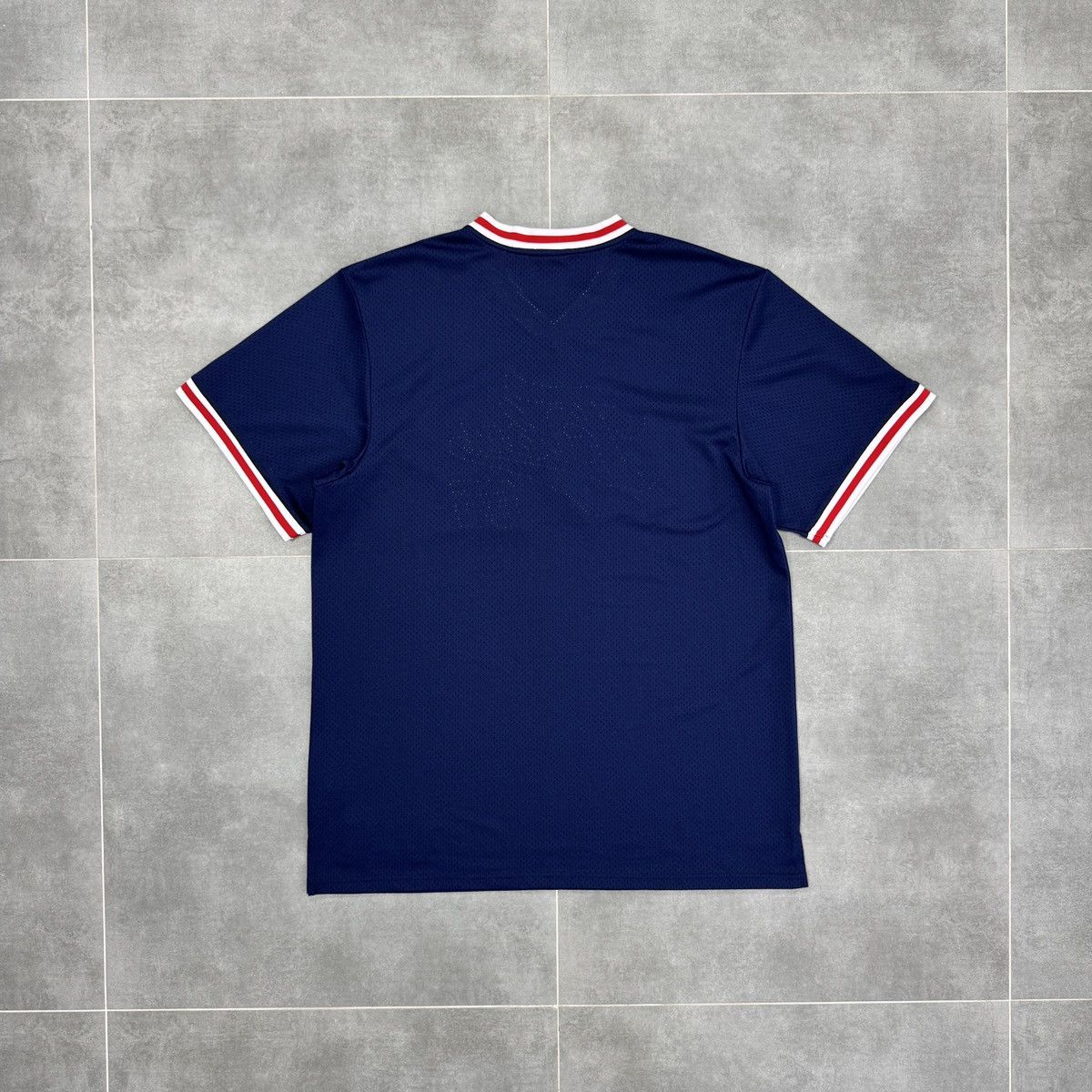 Fubu Fubu Big Logo Jersey T-Shirt Men Size 2XL Size US XXL / EU 58 / 5 - 14 Thumbnail