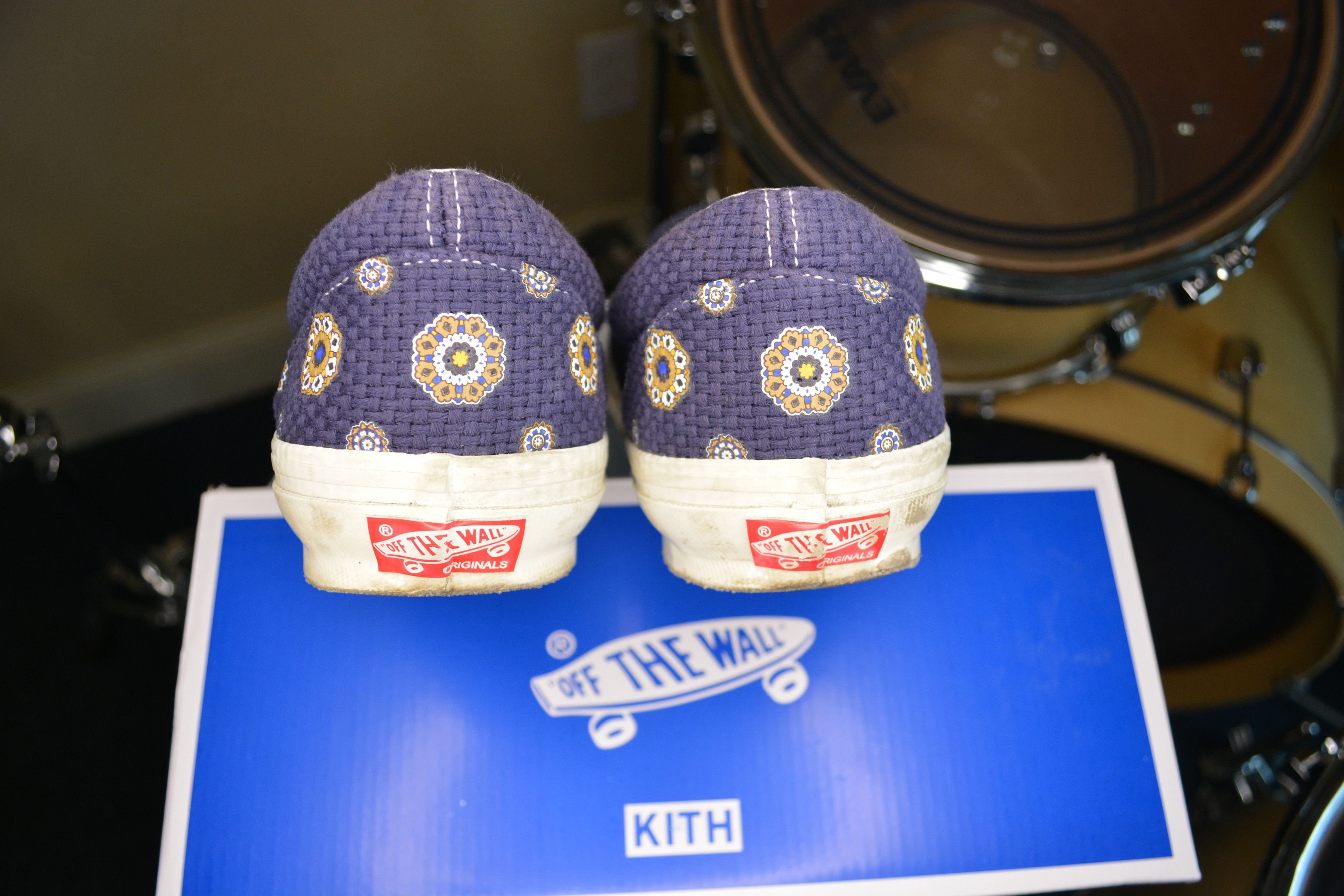 Kith × Vans Vans x Kith OG Classic Slipon Size US 11.5 / EU 44-45 - 4 Thumbnail
