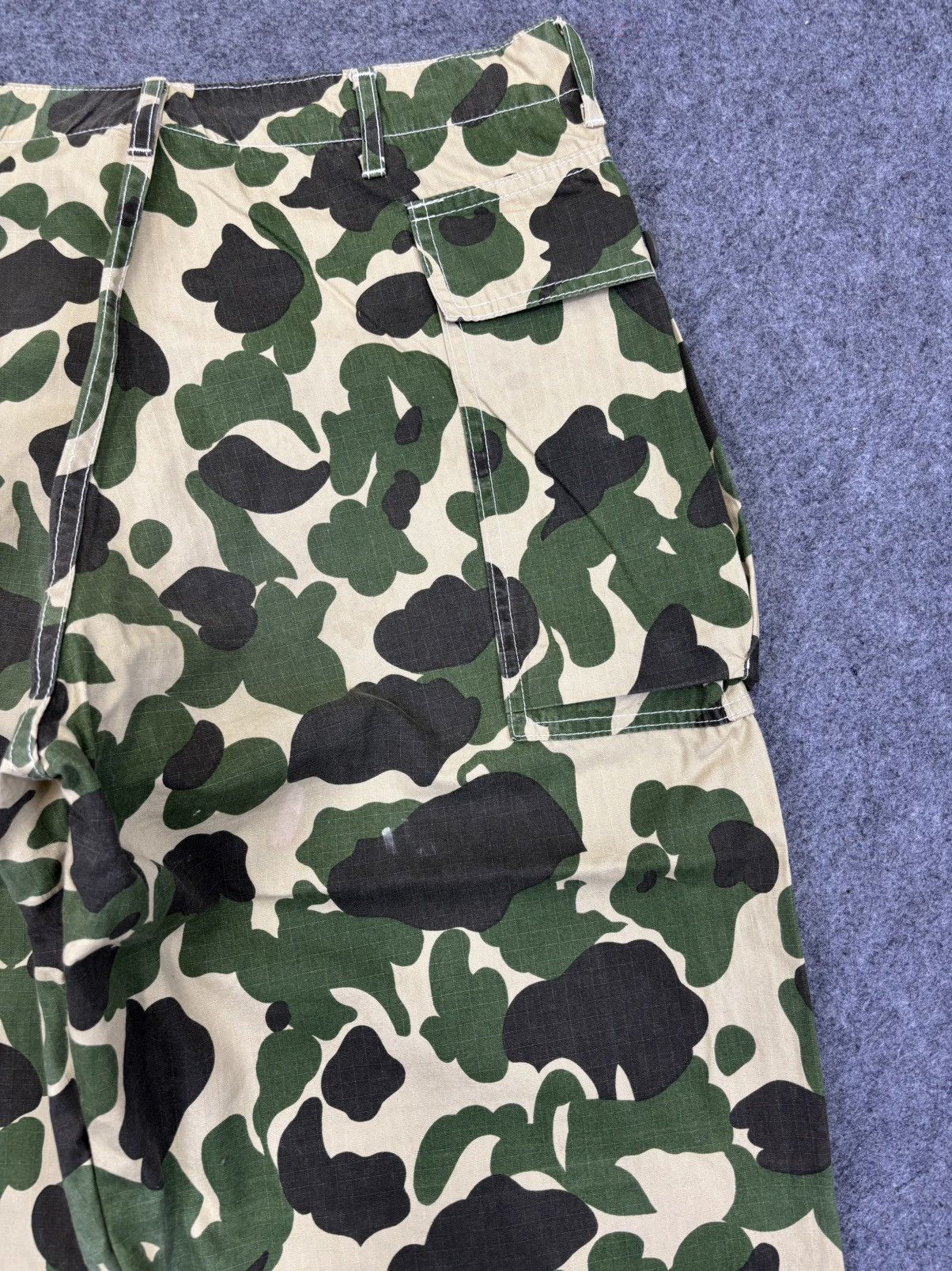 Needles HOGGS by NEPENTHES USA Japan Camo Baggy Monkey Pant F897 Size US 32 / EU 48 - 6 Thumbnail