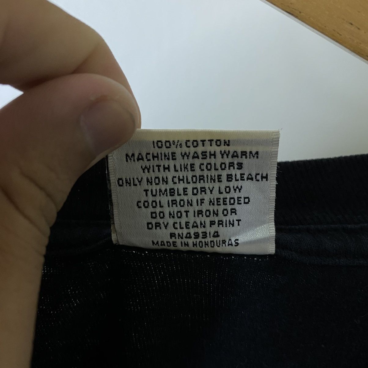 Vintage Vintage 90s Black Blank Nice & Crispy Cotton Tee Size US XXL / EU 58 / 5 - 4 Thumbnail