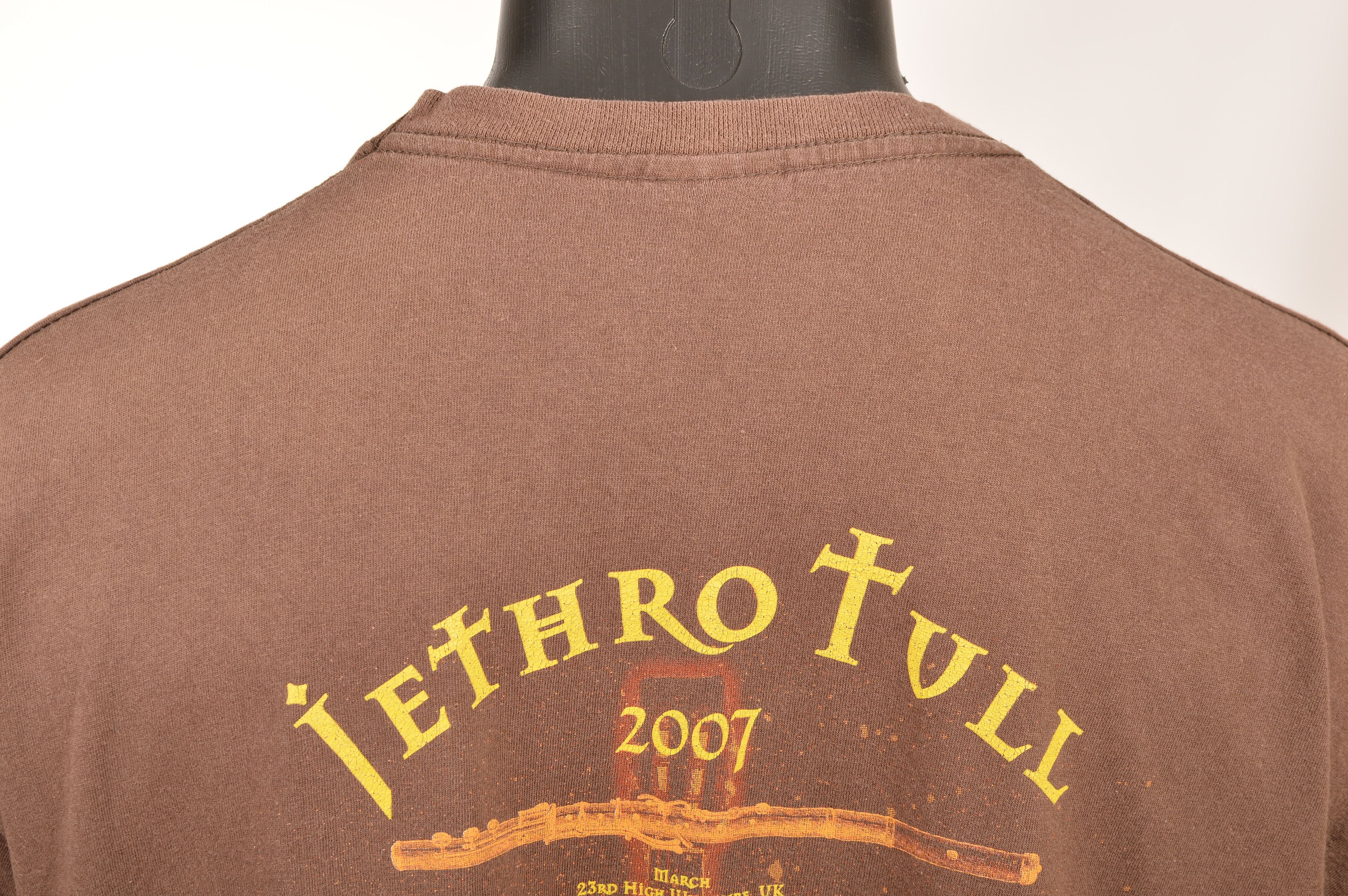 Vintage Fruit of the Loom Jethro Tull Vintage Europe Tour T-Shirt Size US XL / EU 56 / 4 - 5 Thumbnail