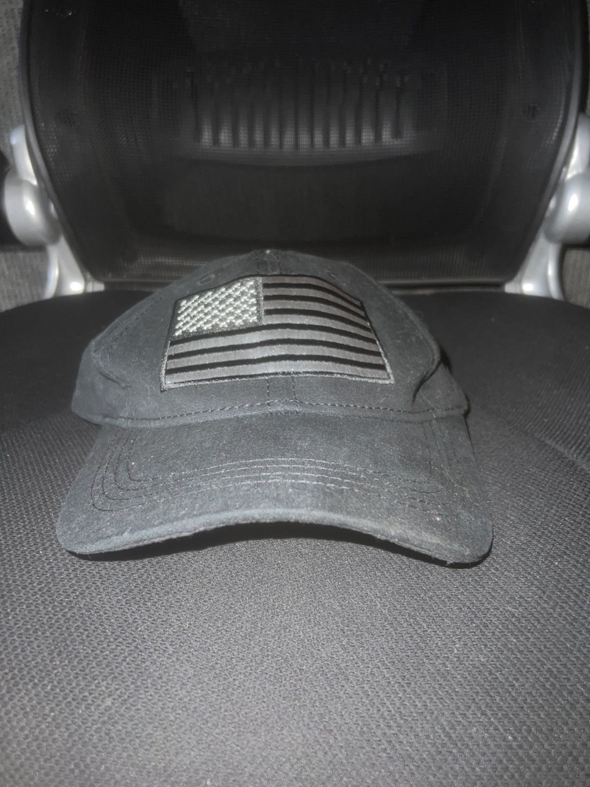 Hypebeast Pugs American Flag Velcro Hat Size ONE SIZE - 1 Thumbnail