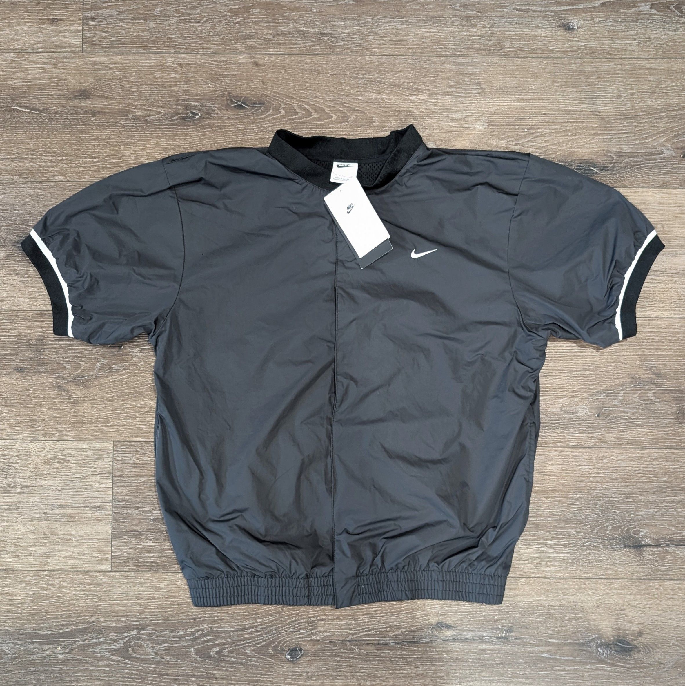 Nike NWT Nike short sleeve basketball warm-up shirt - SIZE S Size US S / EU 44-46 / 1 - 1 Thumbnail