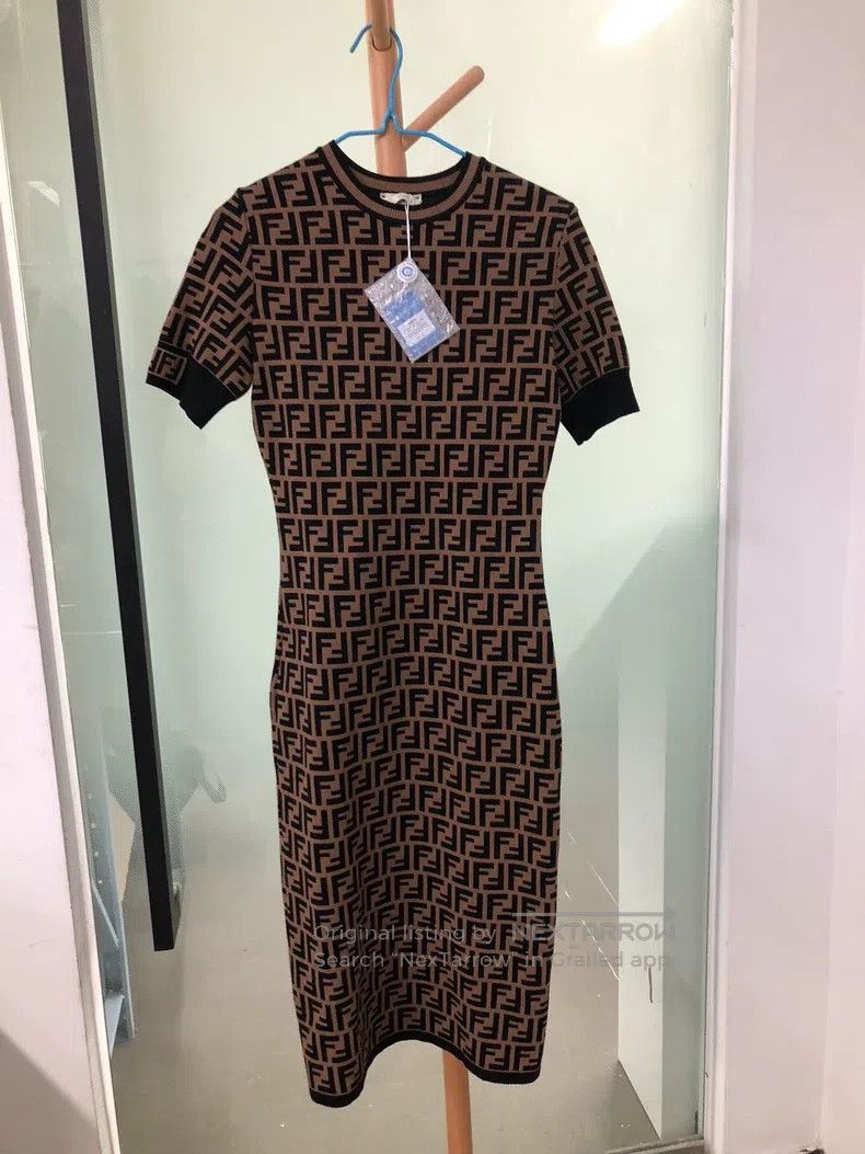 Fendi Fendi All-Print Dress Size XS / US 0-2 / IT 36-38 - 1 Thumbnail