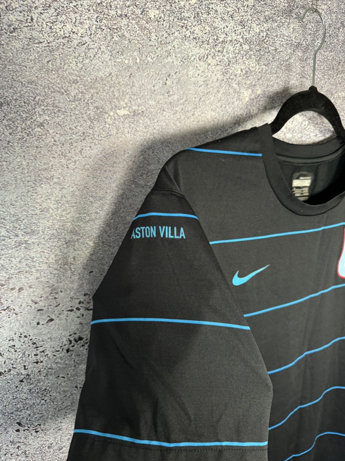 Nike × Vintage Vintage Aston Villa 2007 Nike Training Pre-Match Jersey Size US L / EU 52-54 / 3 - 6 Thumbnail