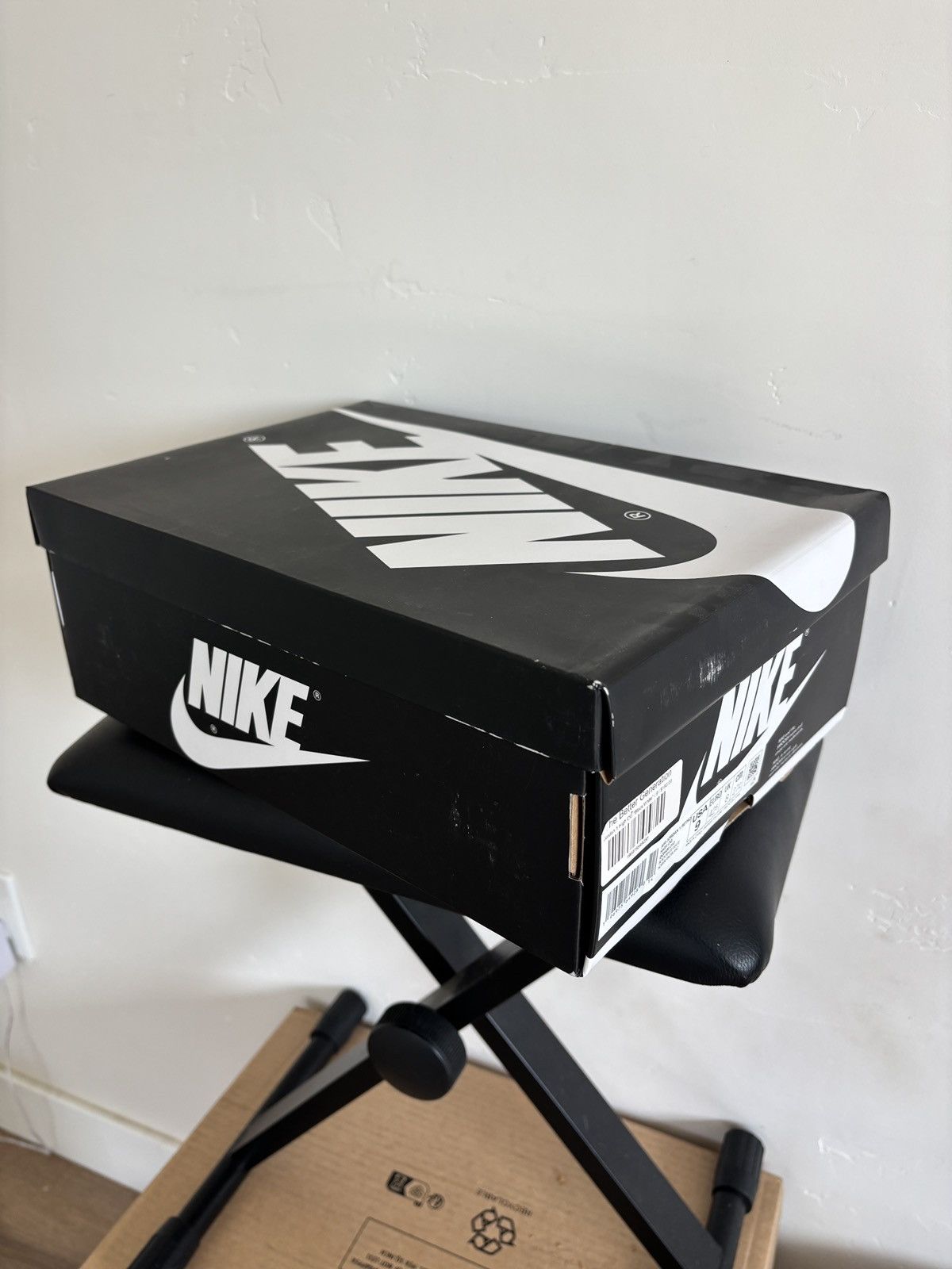 Jordan Brand Jordan 1 High Black White 2024 Size US 9 / EU 42 - 6 Thumbnail