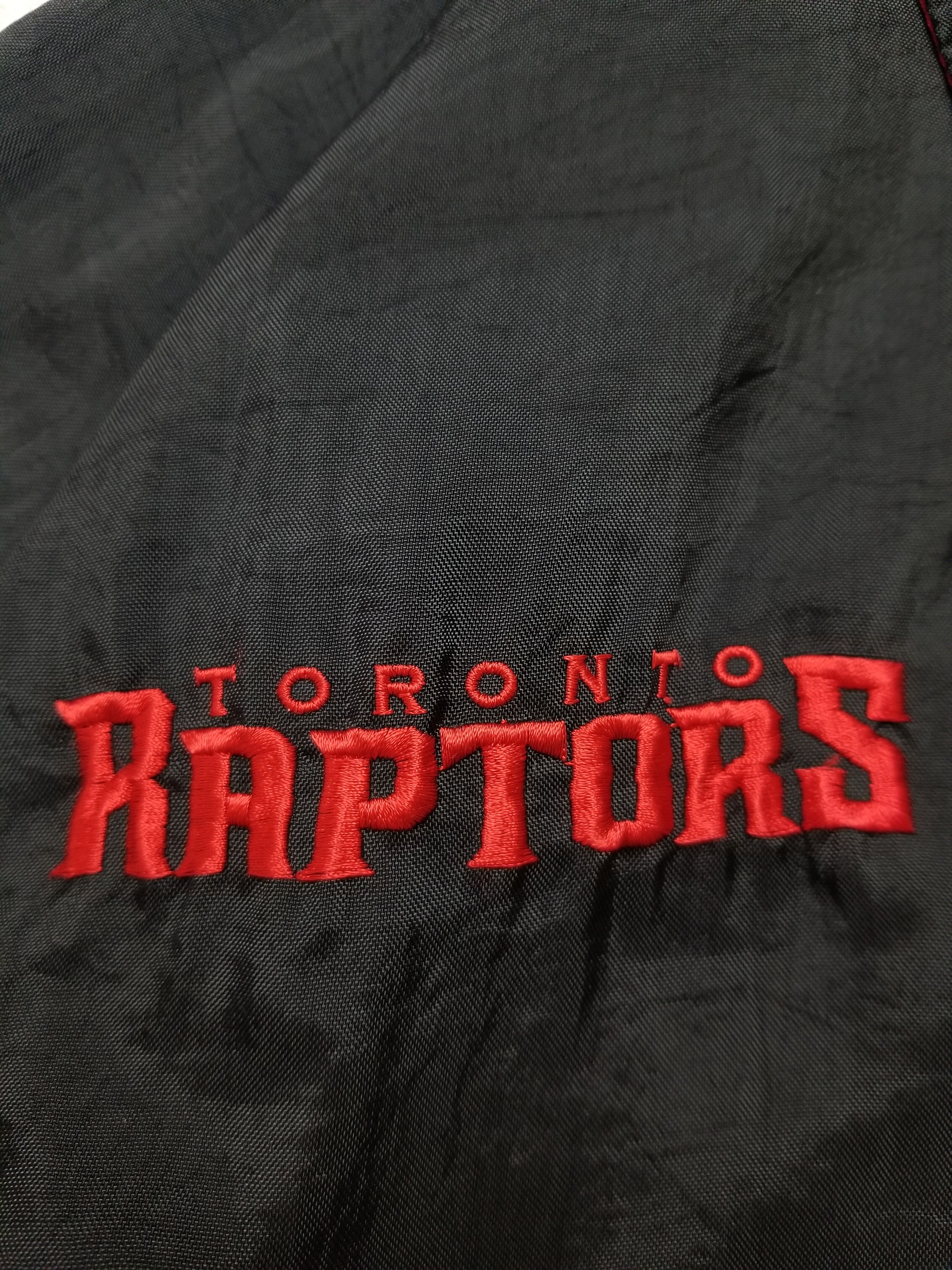 Starter Toronto Raptors Starter Coach Jacket Size US M / EU 48-50 / 2 - 9 Thumbnail