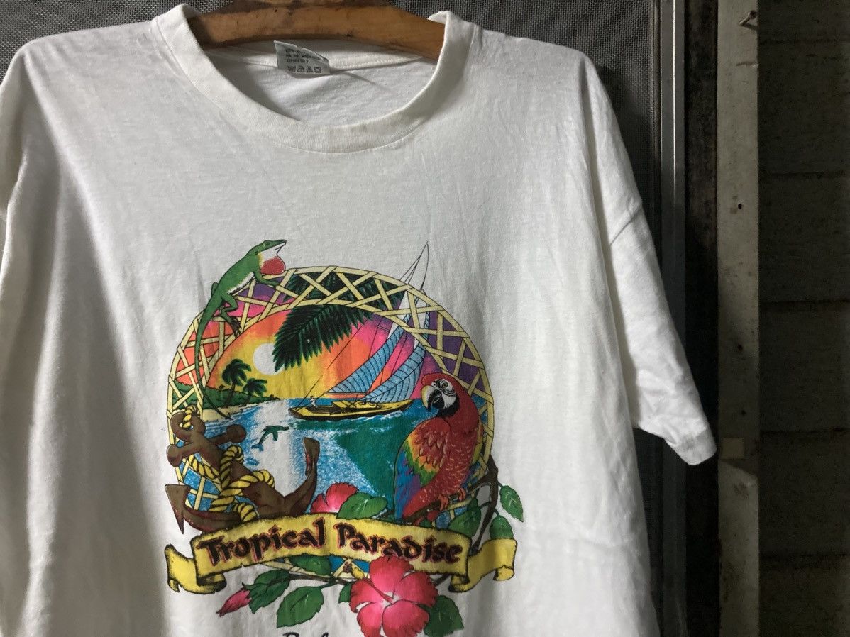 Designer Vintage T-shirt Hawaii 90s Size US XL / EU 56 / 4 - 3 Thumbnail