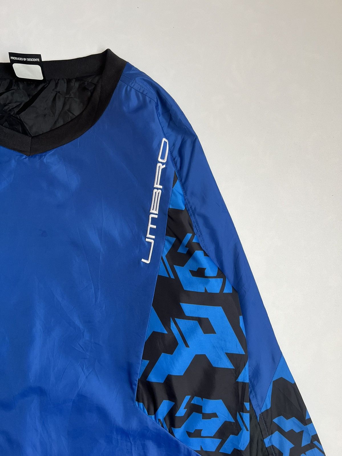 Umbro Umbro by Descente Soccer Jersey Insulated Size US M / EU 48-50 / 2 - 3 Thumbnail