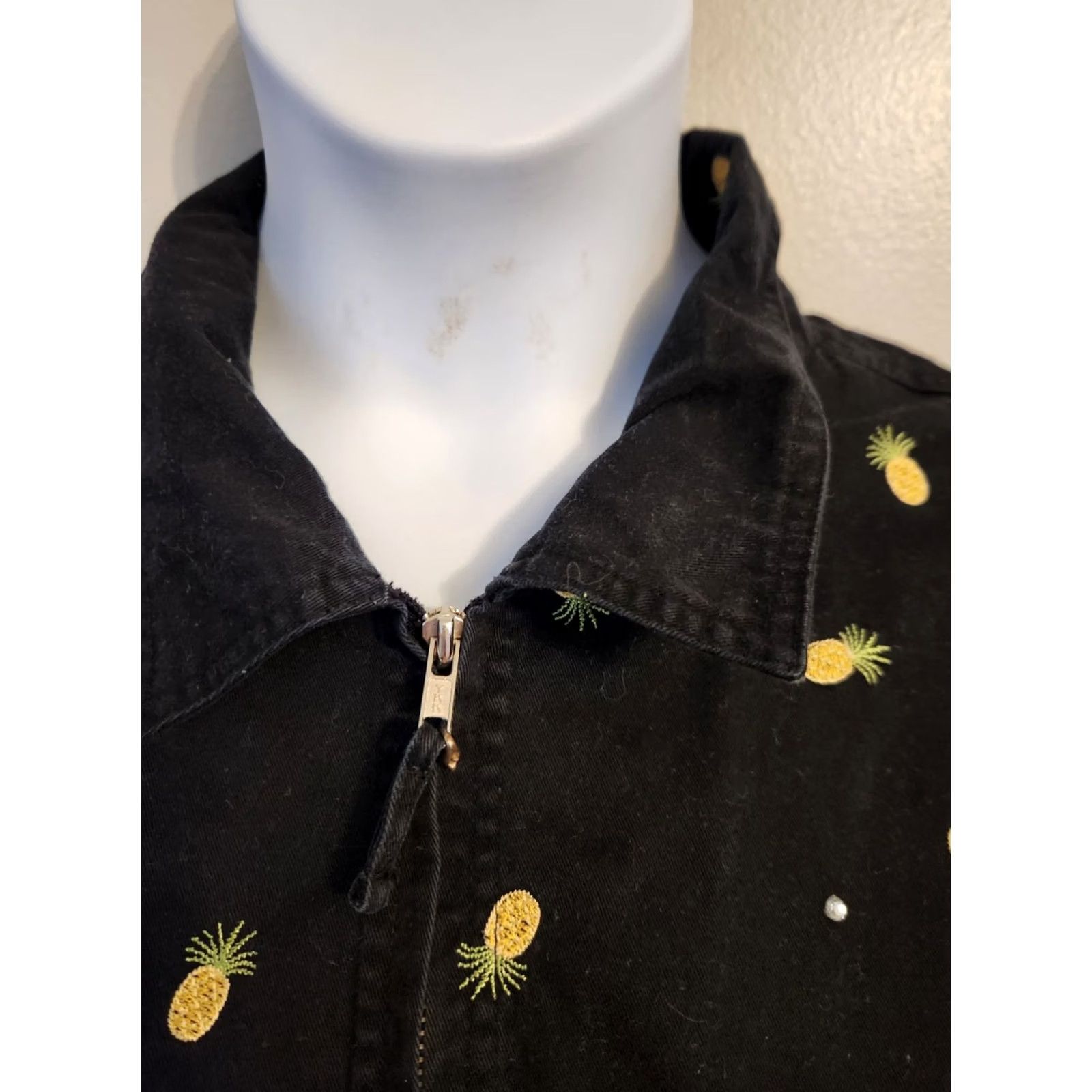 Quacker Factory Quacker Factory Women's Black Embroidered Pineapple Jacket Short Sleeve Zip 2X Size 40" / US 18 - 2 Thumbnail