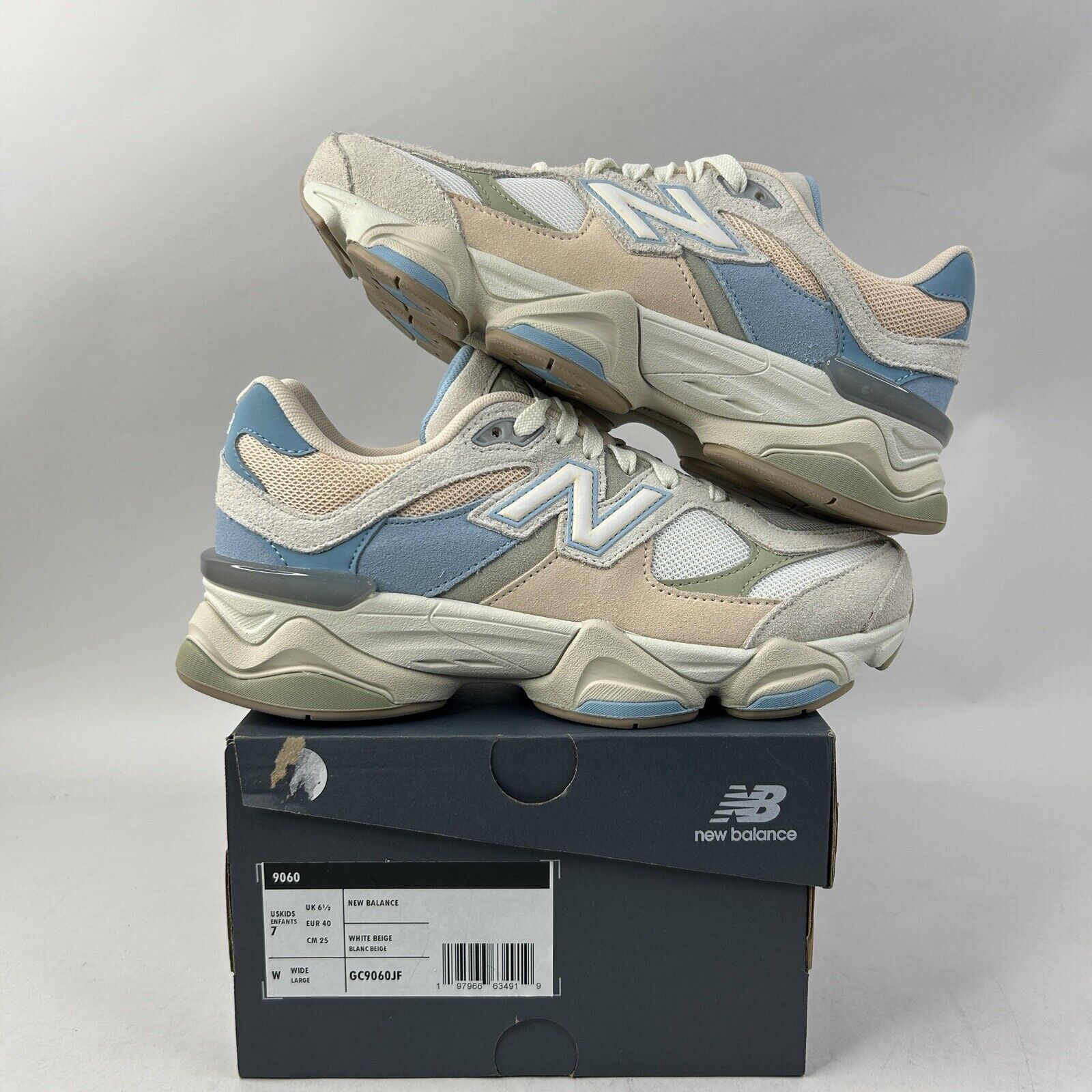 New Balance New Balance 9060 Big Kids “Festival Pack Blue” 2024 Size US 8.5 / IT 38.5 - 1 Thumbnail