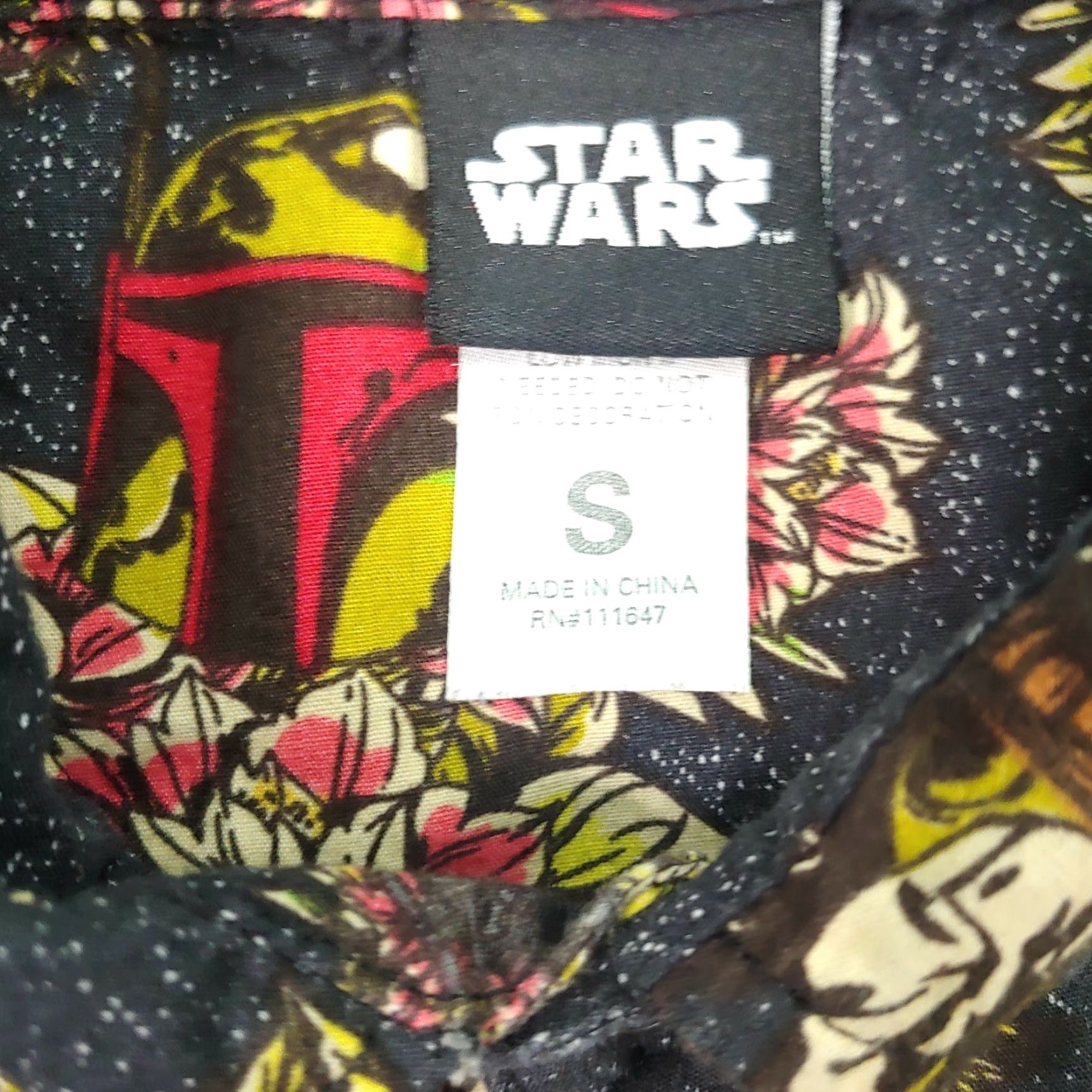 Star Wars Star Wars Boba Fett Shirt Men S Black Floral Galaxy Short Sleeve Button-Up Tropical Film Theme Size US S / EU 44-46 / 1 - 3 Thumbnail